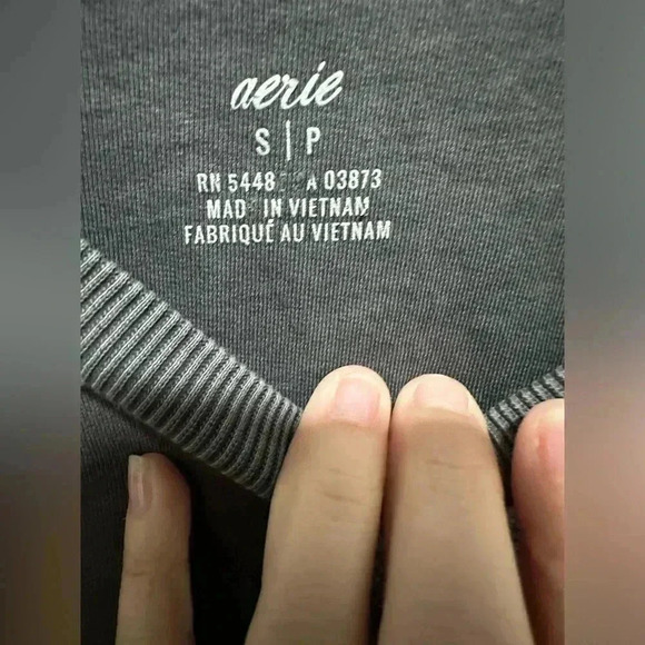 Aerie Oversized Gray Crewneck long sleeve shirt Size Small EUC - Picture 3 of 7